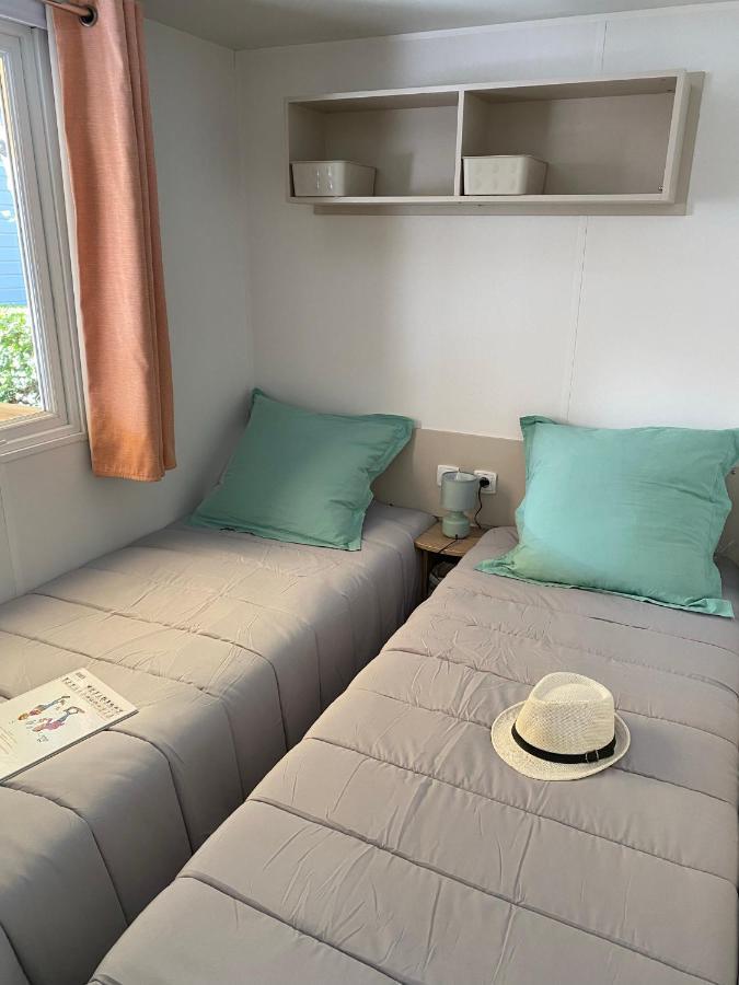 Mobil Home 3 chambres climatisé tout équipé Valras-Plage Esterno foto